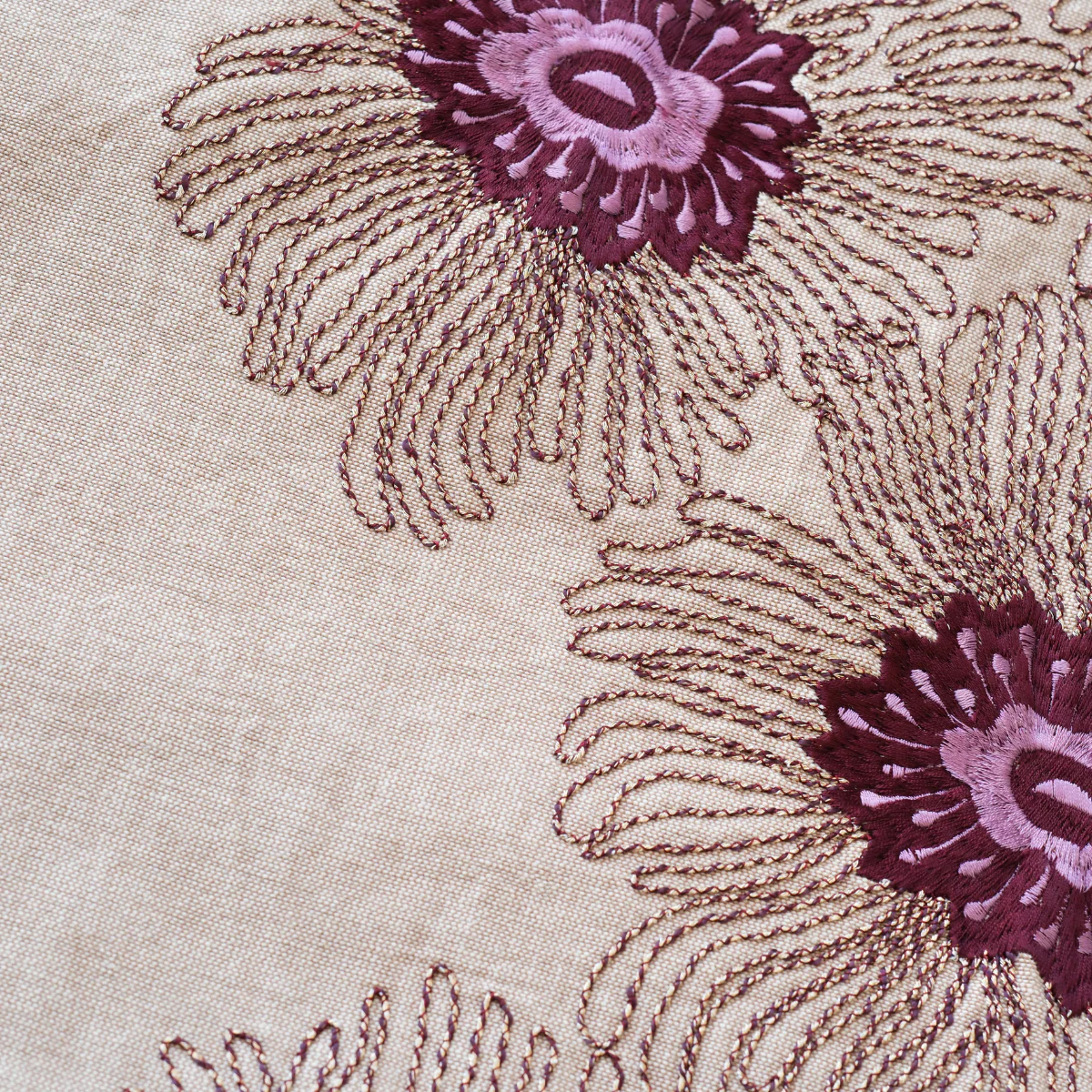Chemin de Table Flowers - Image 3