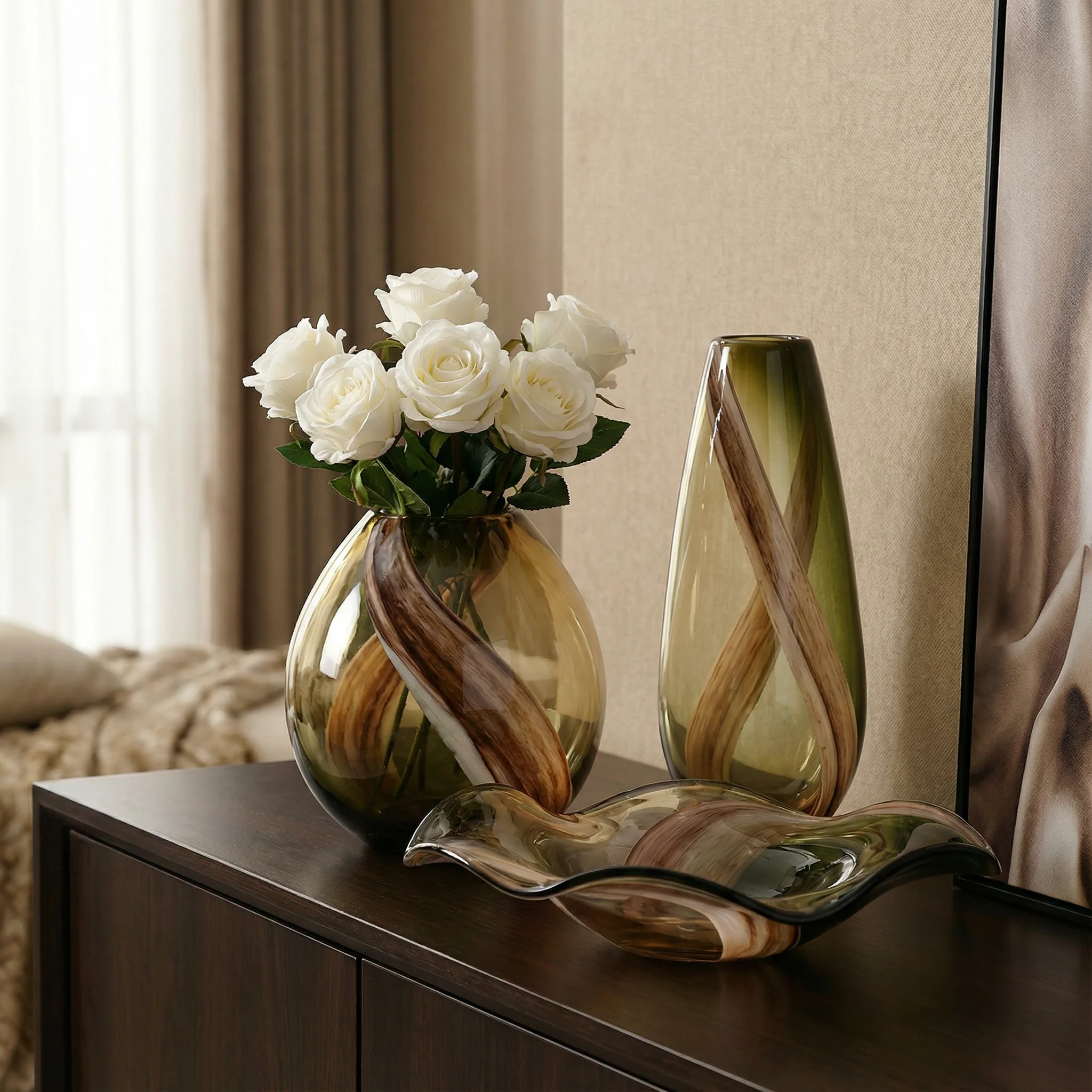 Vase en verre soufflé Olivine 38 cm - Image 3